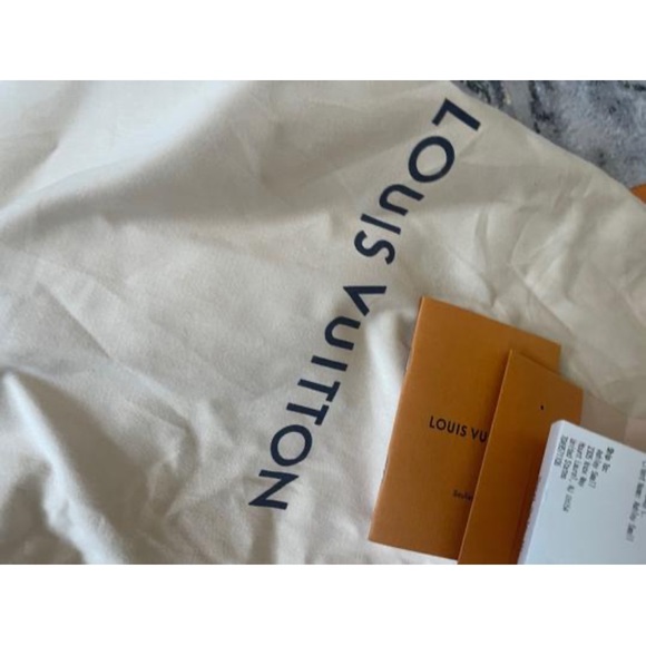 100% Authentic LV womans Archlight Sneakers still in style - Picture 4 of 7